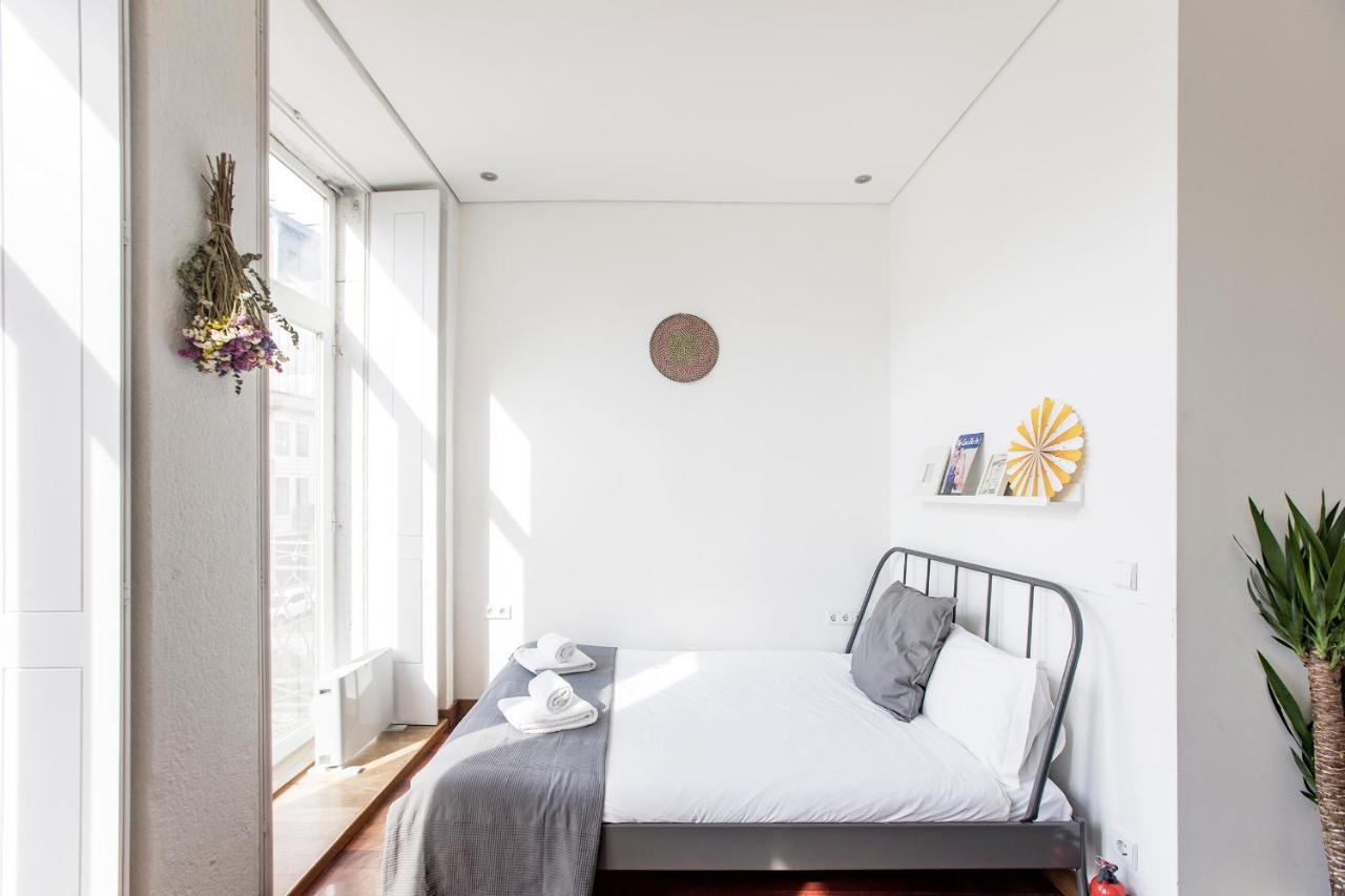 פורטו Bonjardim Studio W/ Balcony By Lovelystay מראה חיצוני תמונה