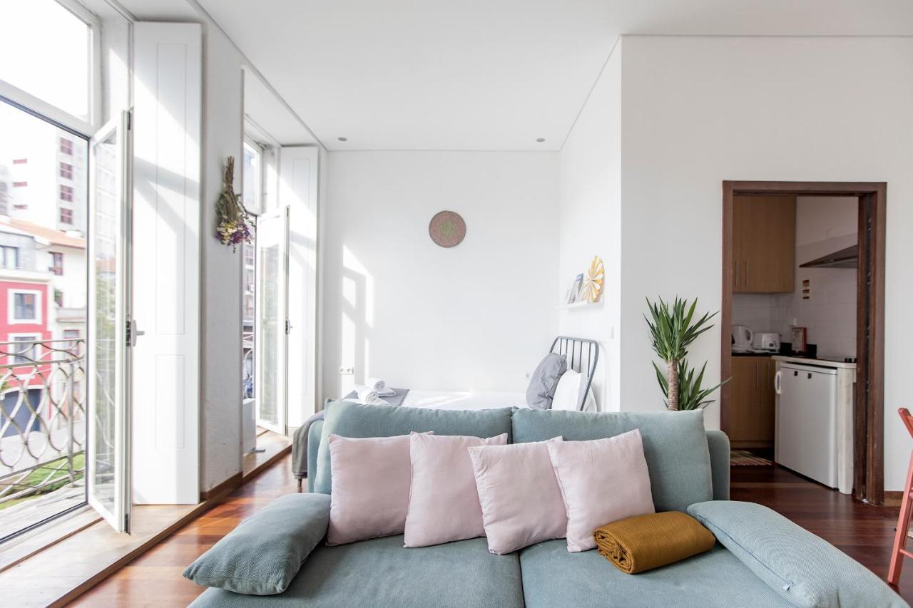 פורטו Bonjardim Studio W/ Balcony By Lovelystay מראה חיצוני תמונה